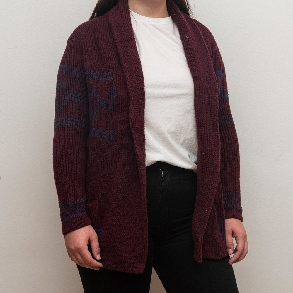 MAROON AND MAUVE CARDIGAN